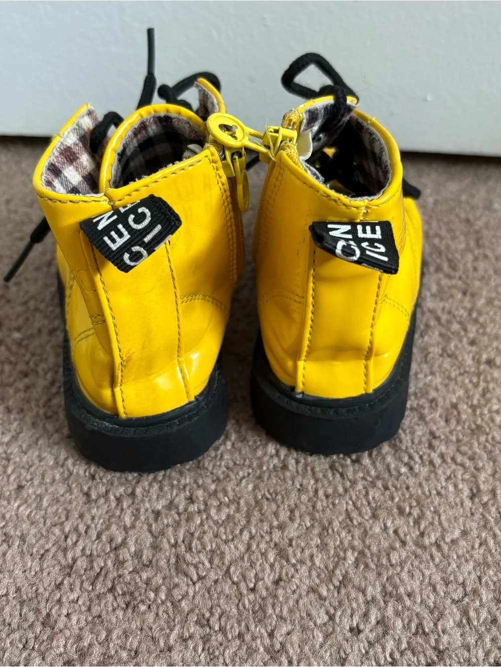 Yellow Unisex Kids Faux Leather Lace-Up Ankle Bootie w/ Side Zipper US 5.5